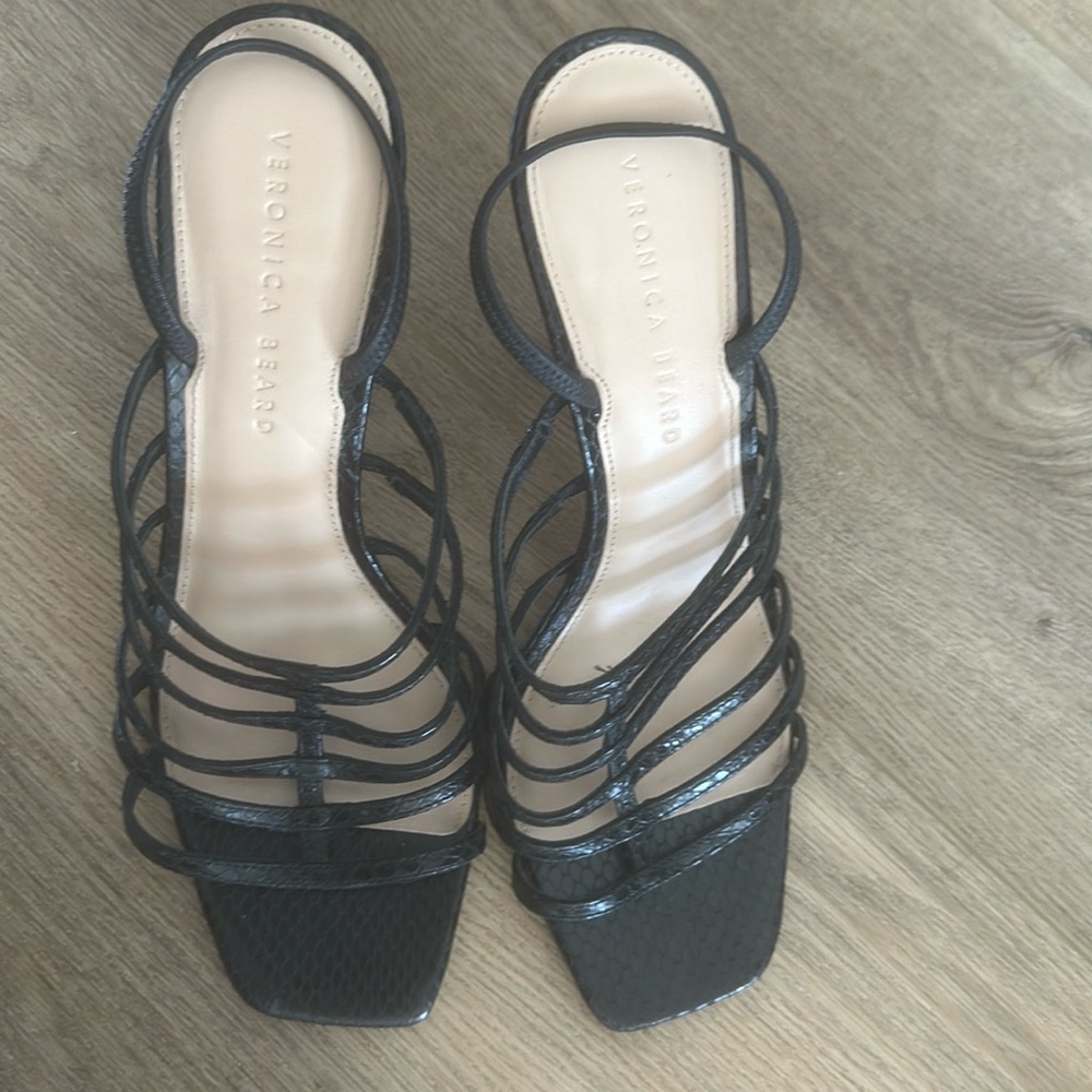 VERONICA BEARD BLACK LEATHER HEELS